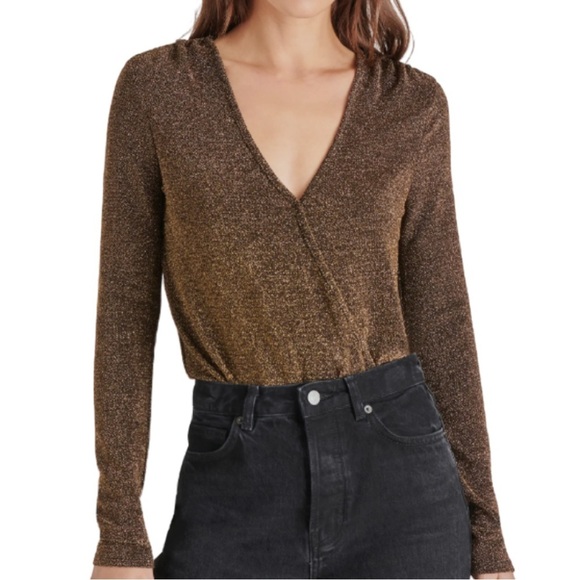 Steve Madden Metallic Knit Long Sleeve Gold Bodysuit NWT Size L - Picture 1 of 13